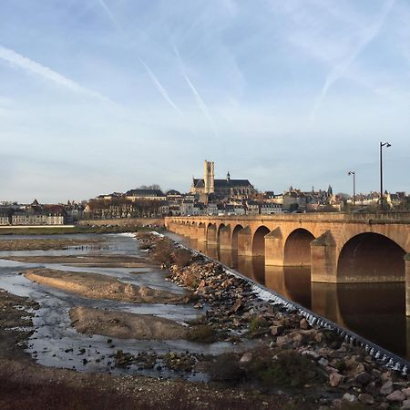 Cafe Velo Nevers Esterno foto